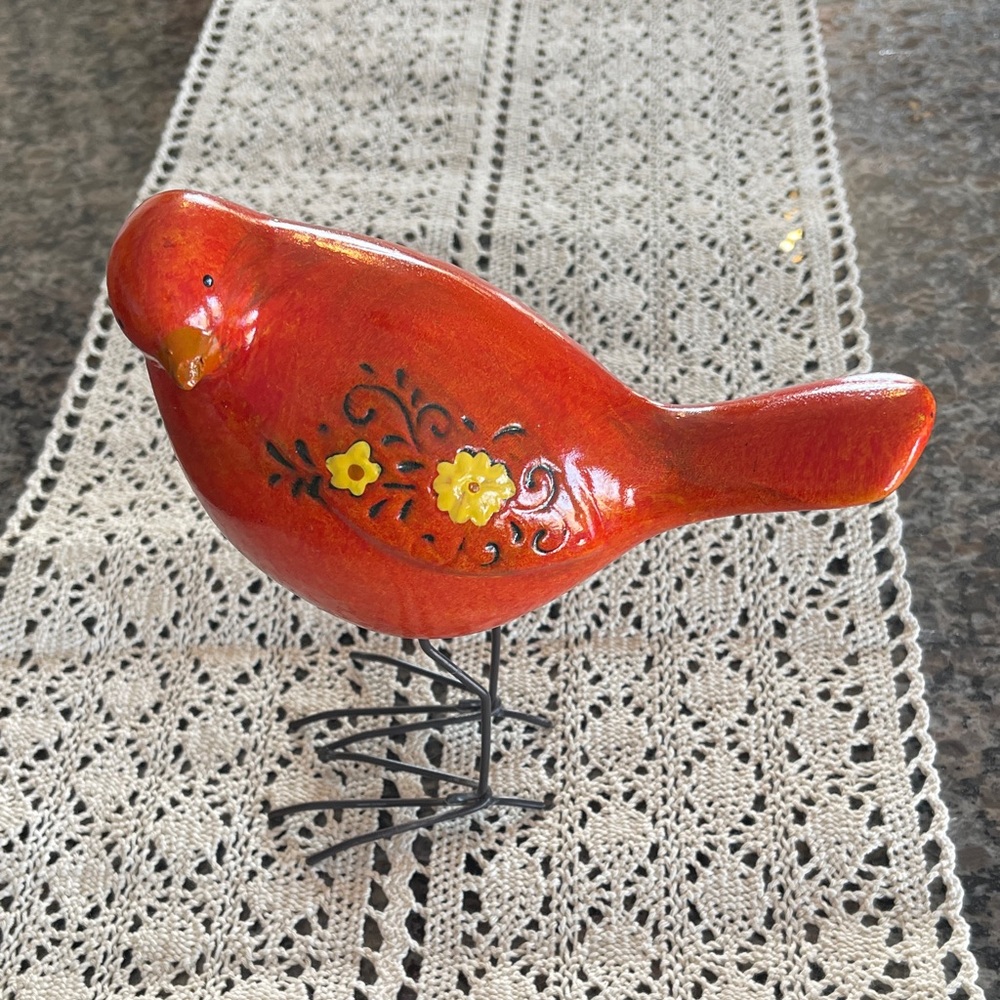 Red/orange Ceramic Bird Figurine 🌺